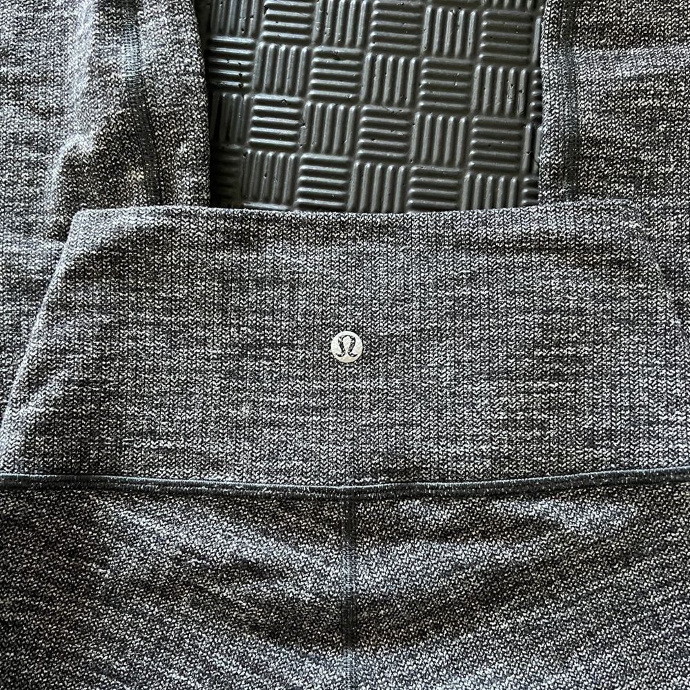 Lululemon Size 2